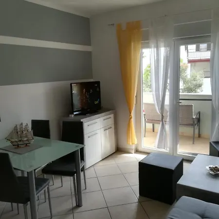 아파트 Divkovic Apartements *
